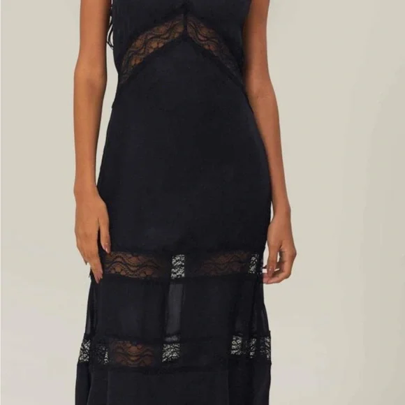FARM Rio Black Lace Dress FARM Rio Black Lace Dress